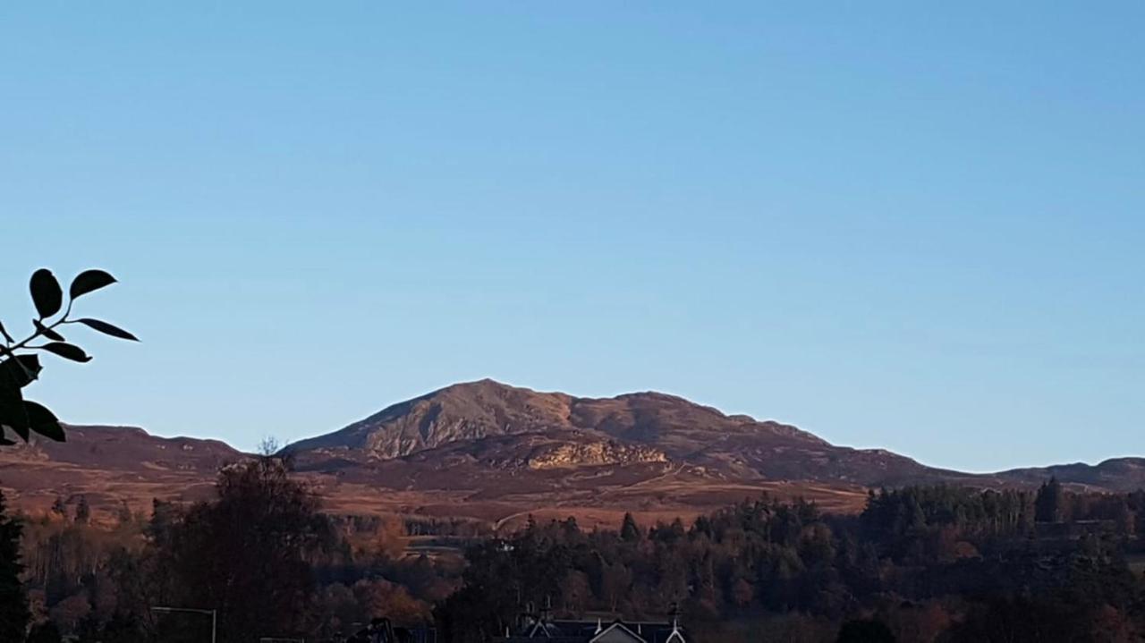 Villa The Old Coach House Pitlochry Exterior foto
