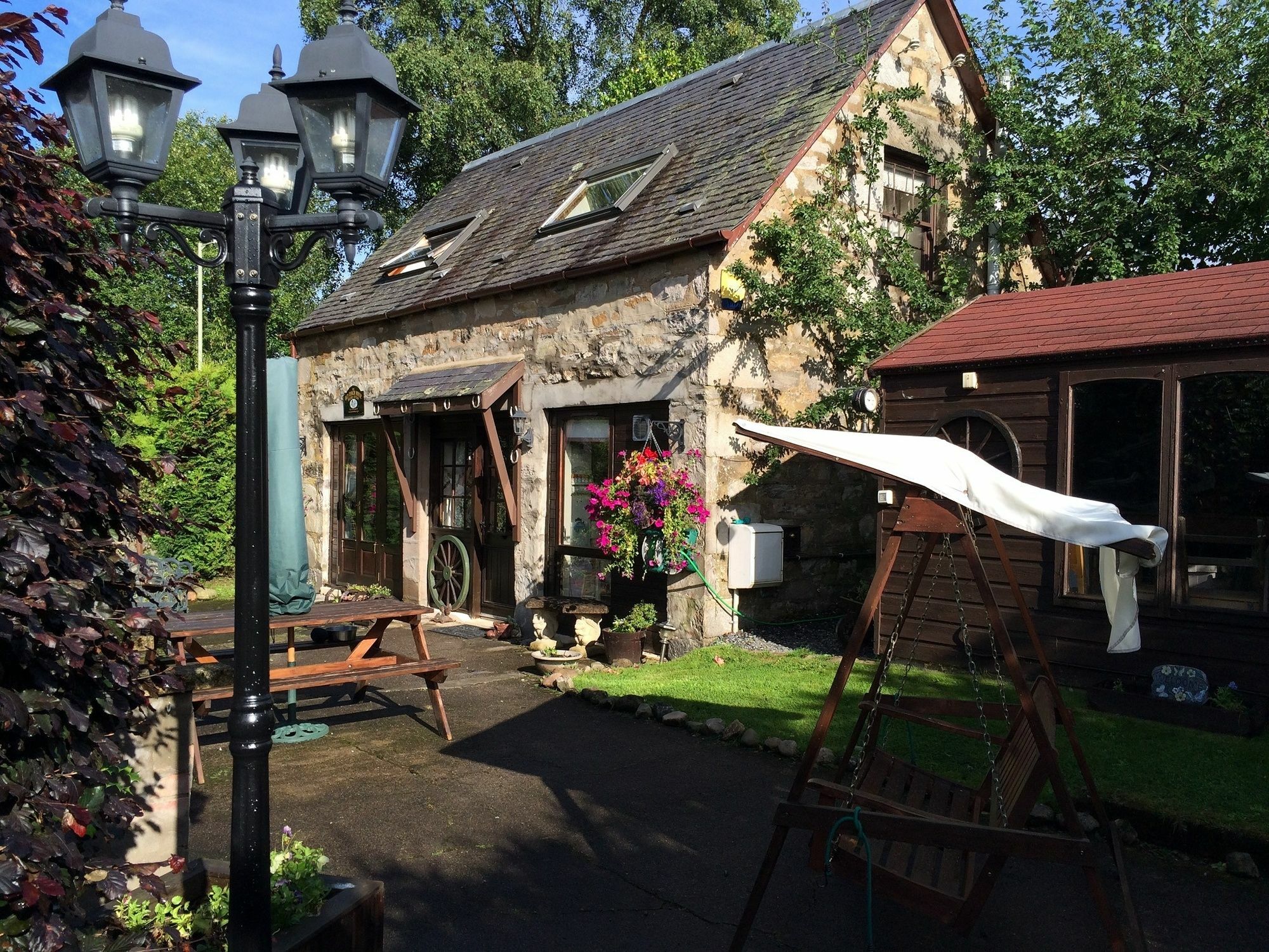 Villa The Old Coach House Pitlochry Exterior foto